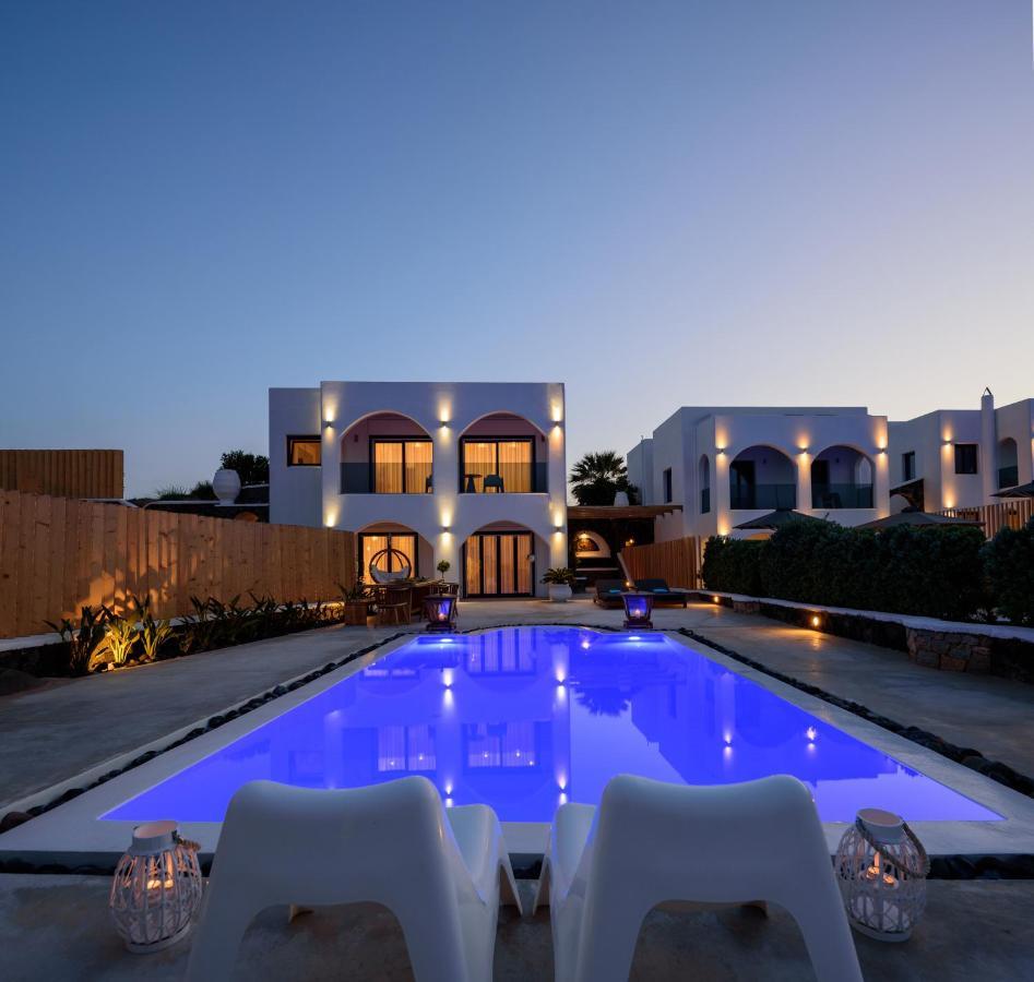 Amor Hideaway Villas Fira  Exterior photo